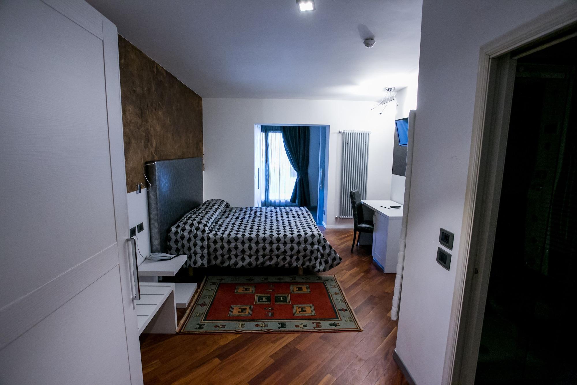 Design Oberosler Hotel Madonna Esterno foto
