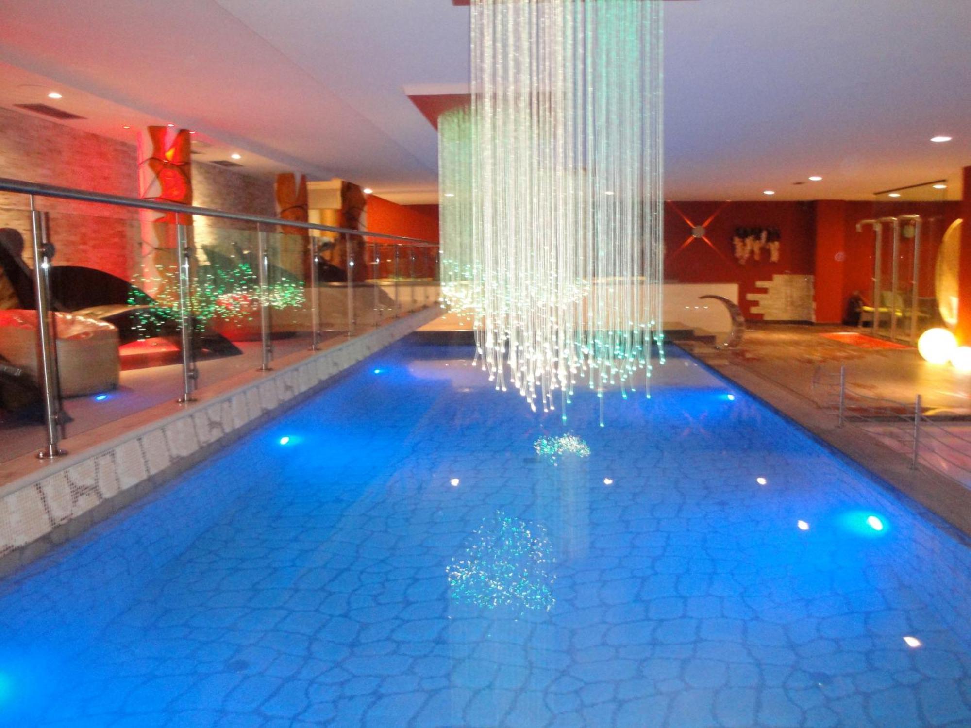 Design Oberosler Hotel Madonna Esterno foto