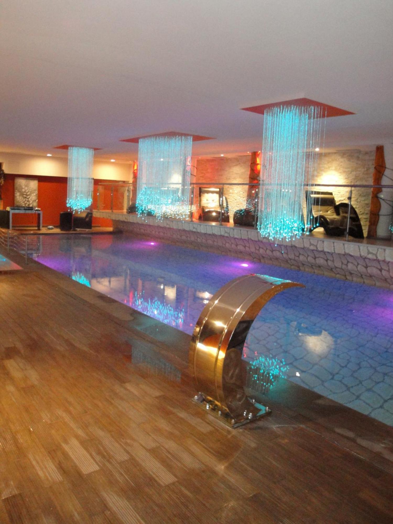 Design Oberosler Hotel Madonna Esterno foto