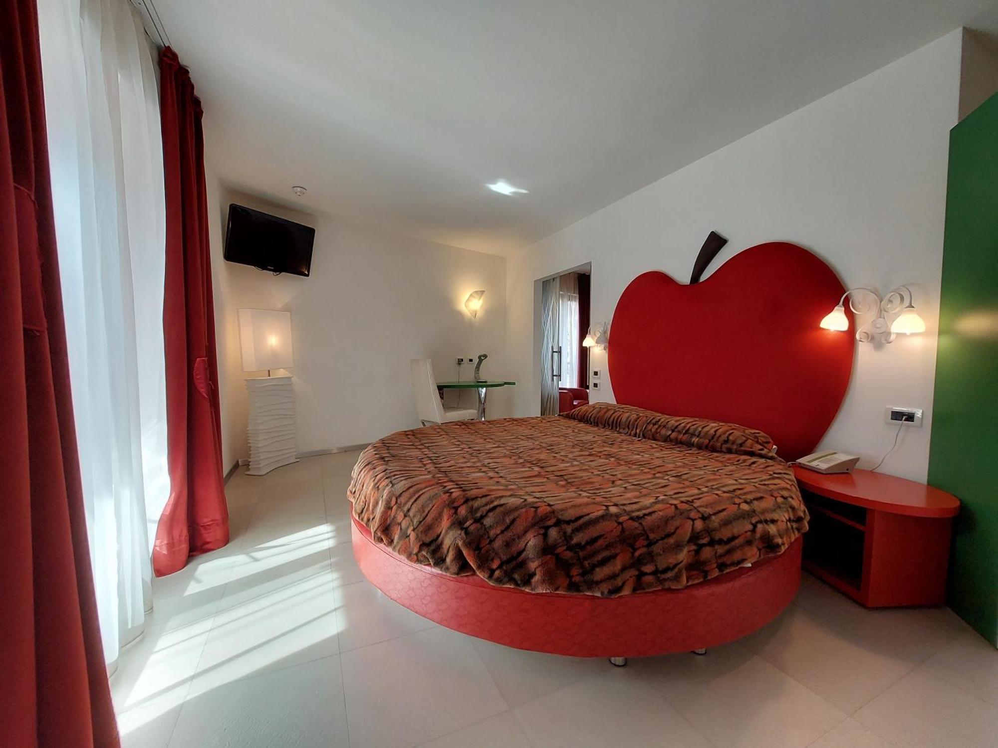 Design Oberosler Hotel Madonna Esterno foto