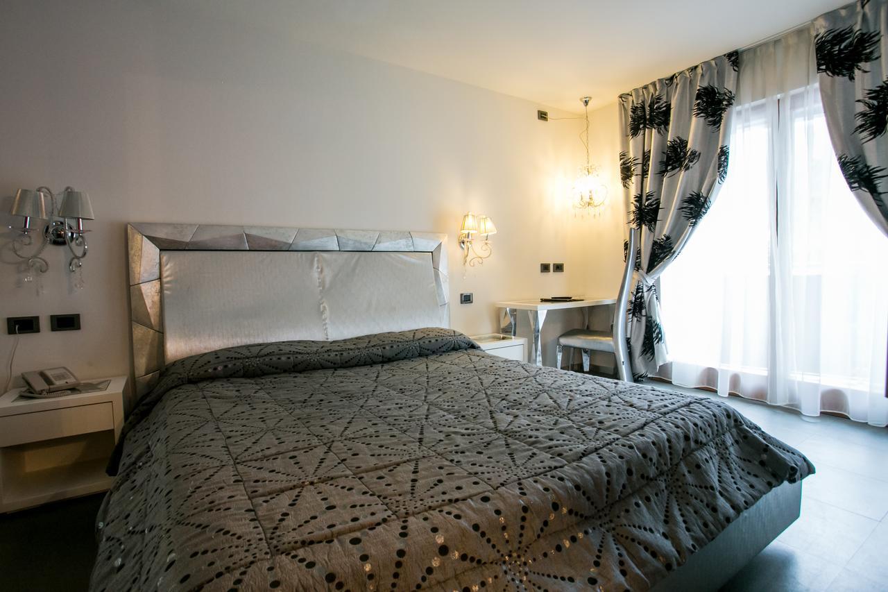 Design Oberosler Hotel Madonna Esterno foto