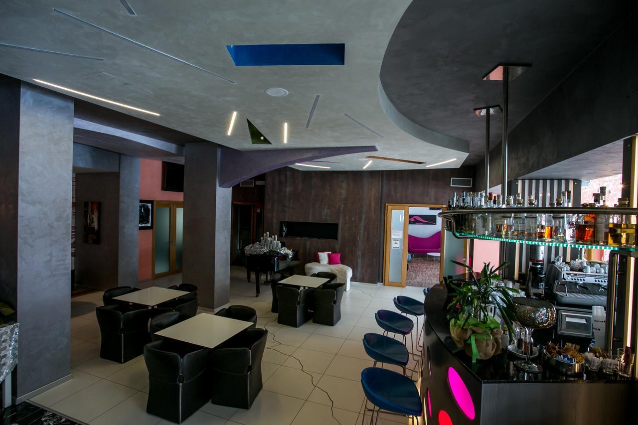 Design Oberosler Hotel Madonna Esterno foto