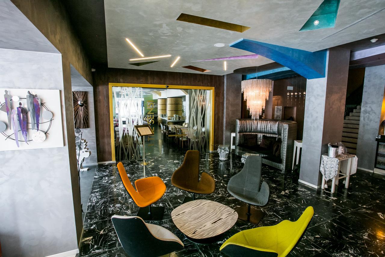 Design Oberosler Hotel Madonna Esterno foto